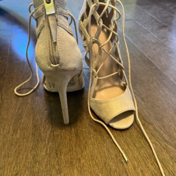 BEIGE HIGH HEEL SHOES US SIZE 7 / EU SIZE 37.5 - Picture 3 of 4